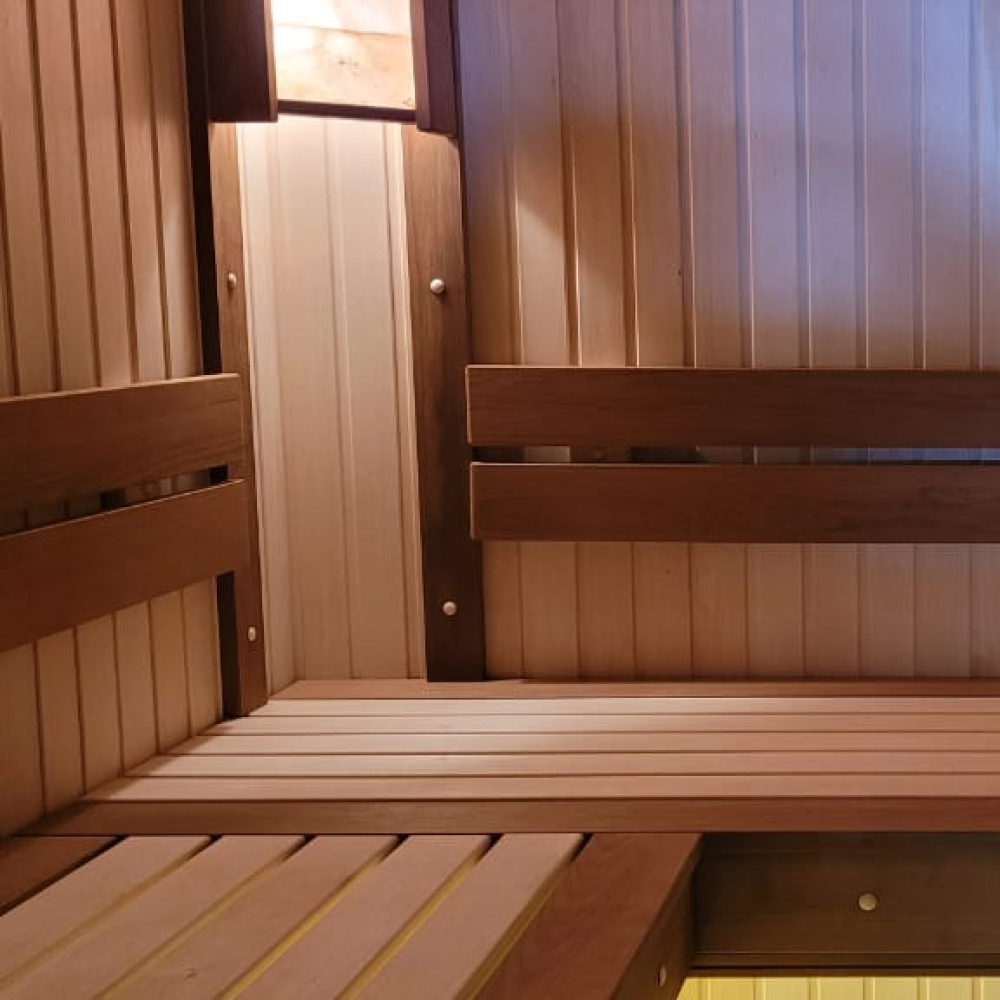 Доска-спинка из термоосины 18×40x2700 мм — купить для сауны и бани | Центр комплектации саун